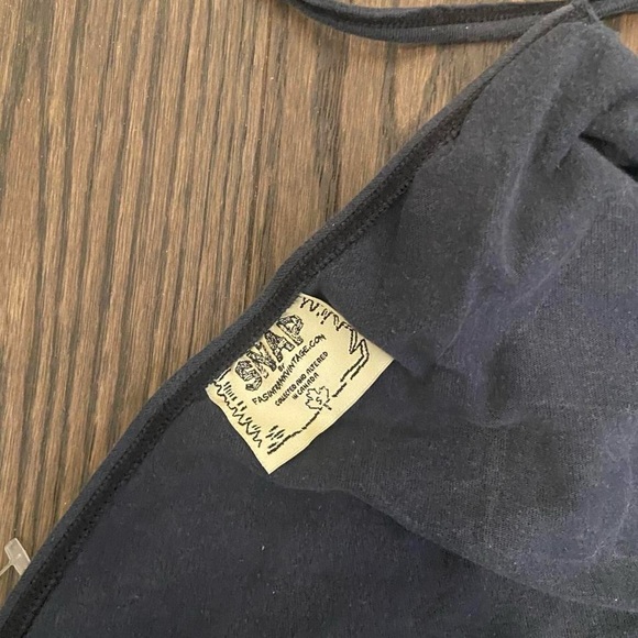 Re-worked Adidas Top Vintage - Picture 3 of 3